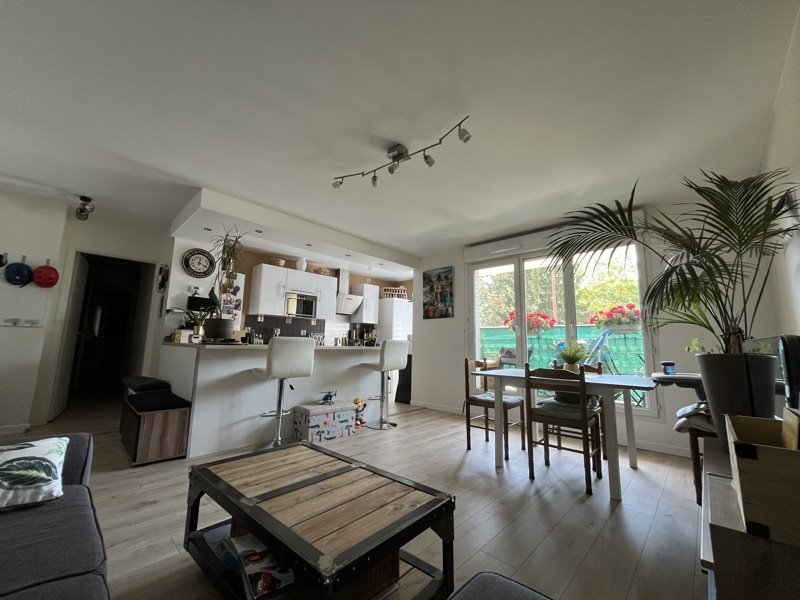 Vente Appartement GUYANCOURT - 3 pièces -63 m² - (78280)