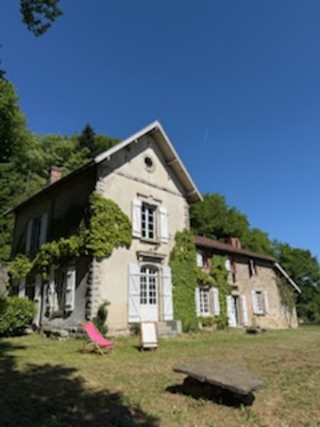Vente Maison ST JUST LE MARTEL - 10 pièces -244 m² - (87590)