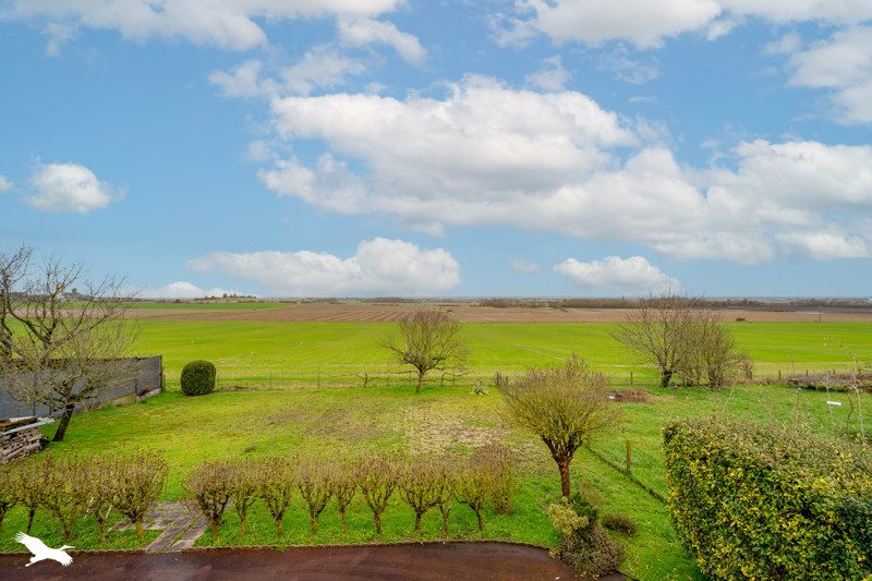 Vente Maison BREUILLET - 5 pièces -137 m² - (17920)