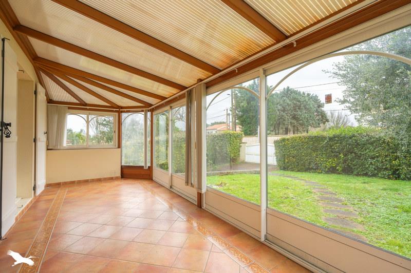 Vente Maison BREUILLET - 5 pièces -137 m² - (17920)