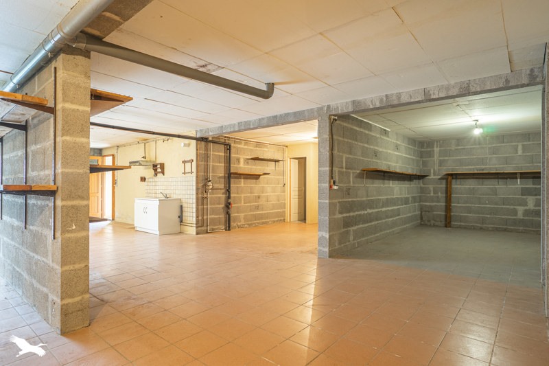 Vente Maison BREUILLET - 5 pièces -137 m² - (17920)