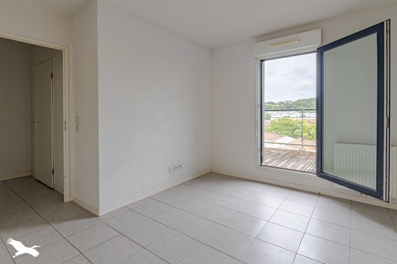 Vente Appartement CENON - 3 pièces -64 m² - (33150)