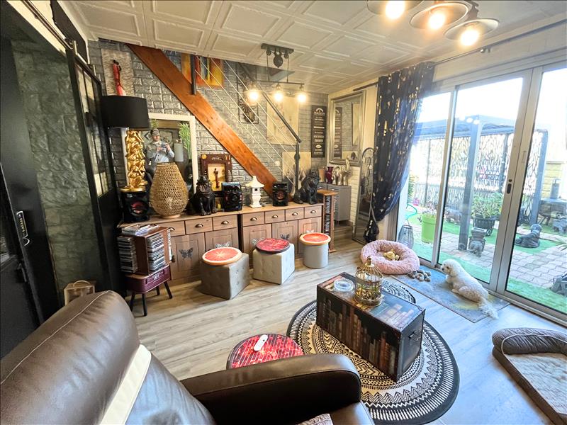 Vente Maison BOURGES - 8 pièces -194,8 m² - (18000)