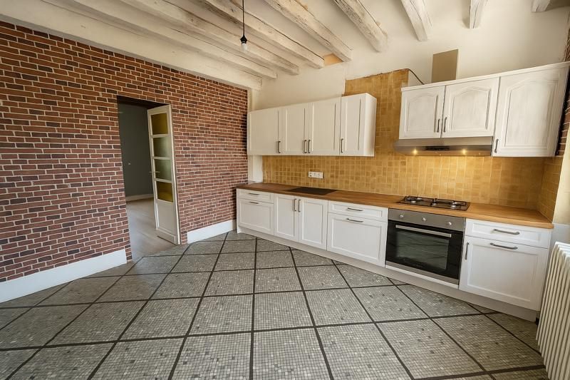 Vente Maison BOURGES - 5 pièces -141 m² - (18000)
