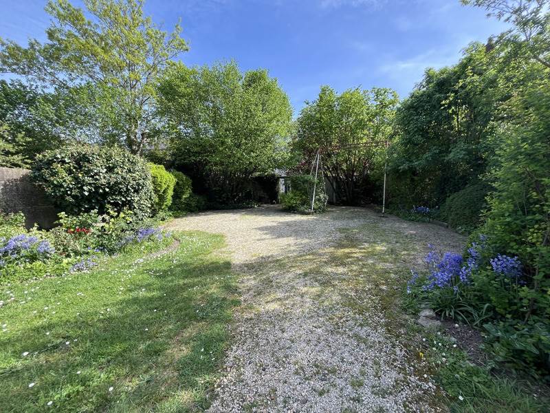 Vente Maison BOURGES - 13 pièces -225 m² - (18000)