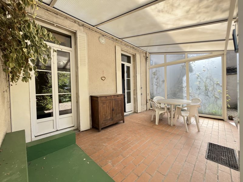 Vente Maison BOURGES - 13 pièces -225 m² - (18000)