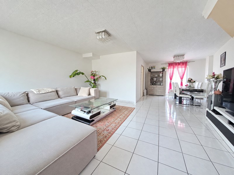 Vente Maison Bourges - 6 pièces -117 m² - (18000)