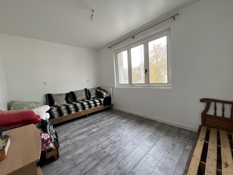 Vente Maison BOURGES - 5 pièces -81 m² - (18000)