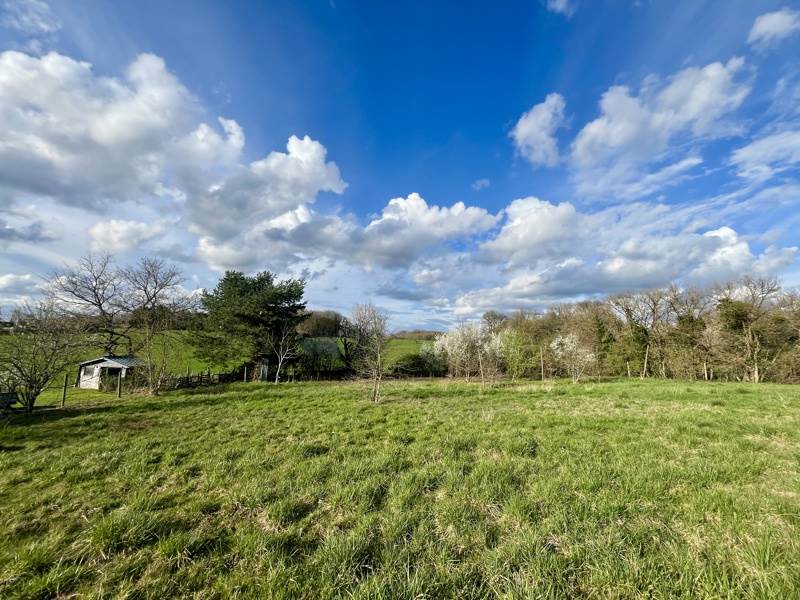 Vente Terrain MENETOU SALON - -1980 m² - (18510)