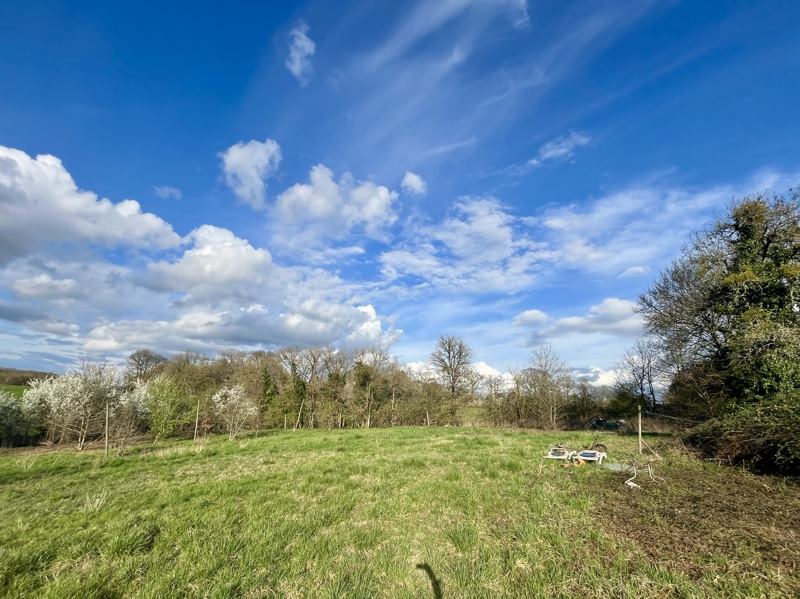 Vente Terrain MENETOU SALON - -1980 m² - (18510)