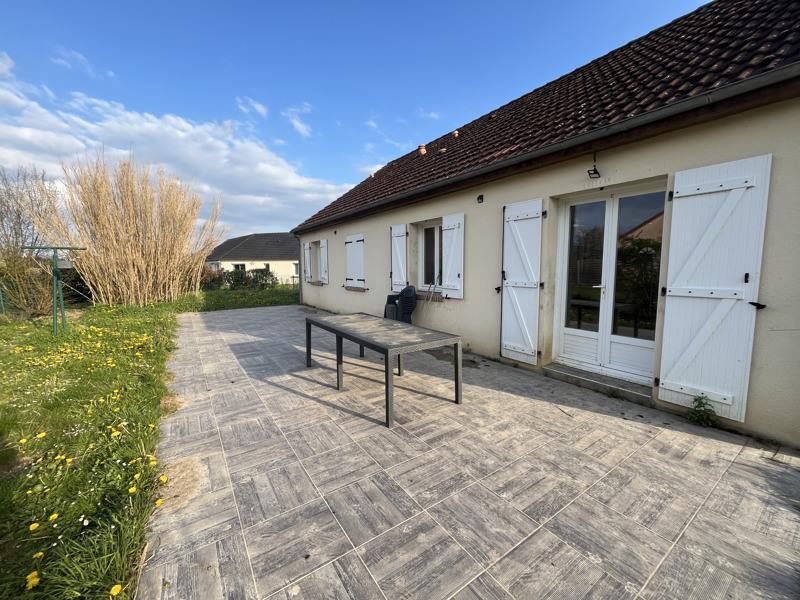Vente Maison LES AIX D ANGILLON - 5 pièces -89 m² - (18220)