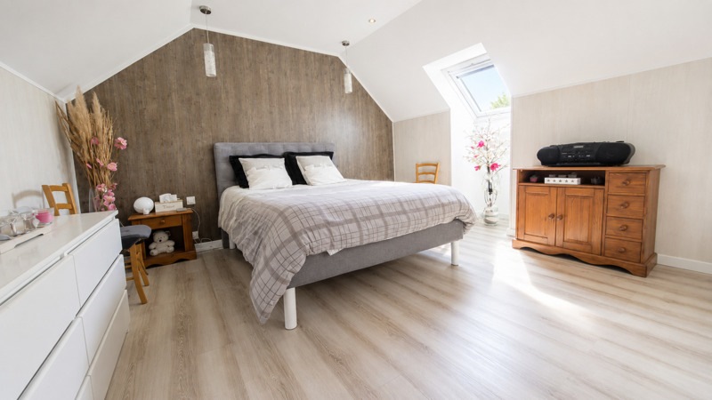 Vente Maison VORNAY - 5 pièces -136 m² - (18130)