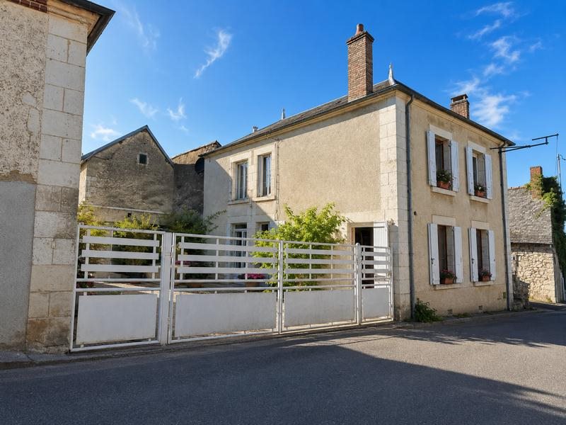 Vente Maison LES AIX D ANGILLON - 9 pièces -178 m² - (18220)