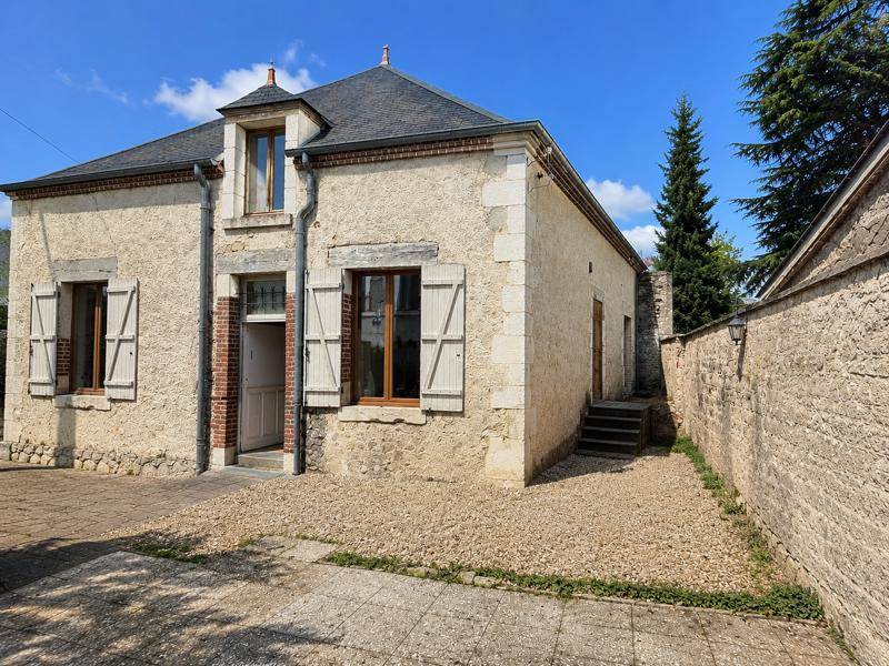 Vente Maison LES AIX D ANGILLON - 9 pièces -178 m² - (18220)