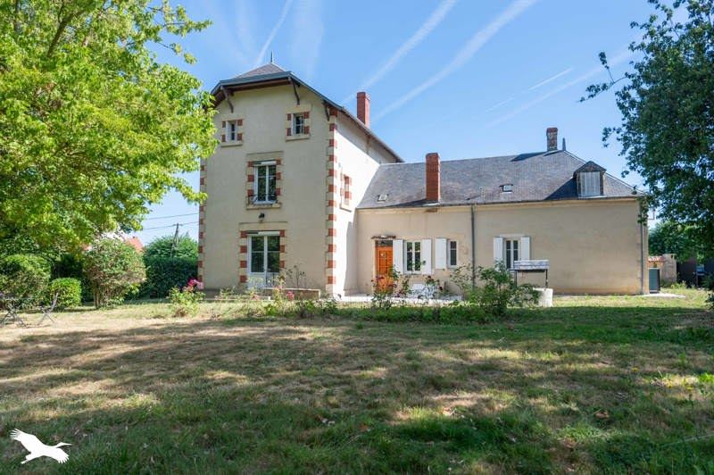Vente Maison OUROUER LES BOURDELINS - 9 pièces -210 m² - (18350)