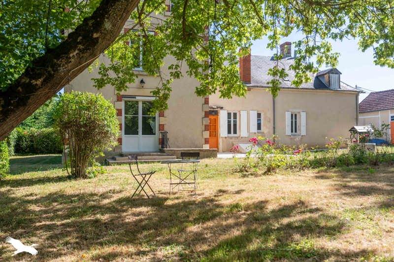 Vente Maison Ourouer-les-Bourdelins - 9 pièces -210 m² - (18350)