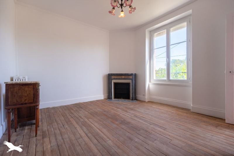 Vente Maison OUROUER LES BOURDELINS - 9 pièces -210 m² - (18350)