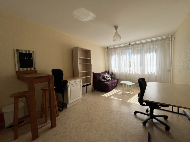 Appartement 1 pièce 26 m² · à Bourges · 26 m² · 35 000 €