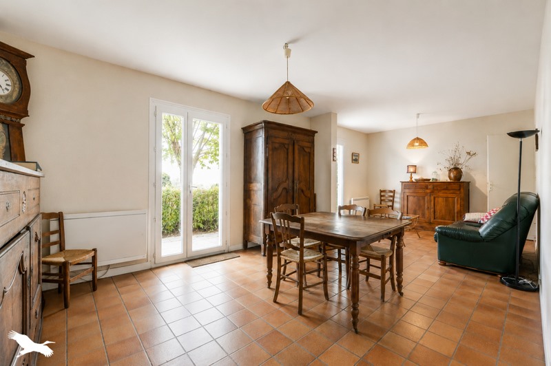 Vente Maison ST DOULCHARD - 7 pièces -142 m² - (18230)