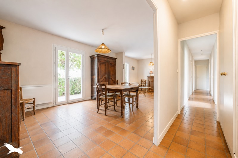Vente Maison ST DOULCHARD - 7 pièces -142 m² - (18230)