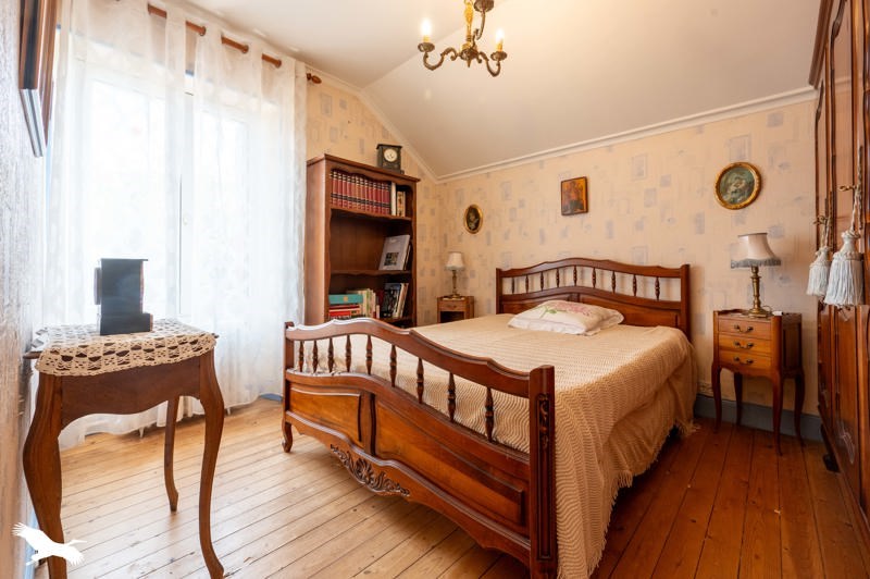 Vente Maison Saint-Germain-du-Puy - 7 pièces -138 m² - (18390)