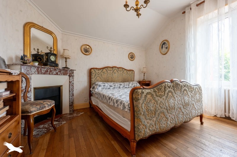 Vente Maison ST GERMAIN DU PUY - 7 pièces -138 m² - (18390)