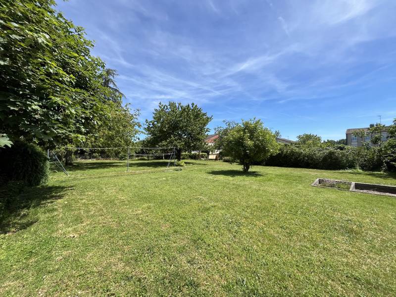 Vente Maison ST GERMAIN DU PUY - 7 pièces -138 m² - (18390)