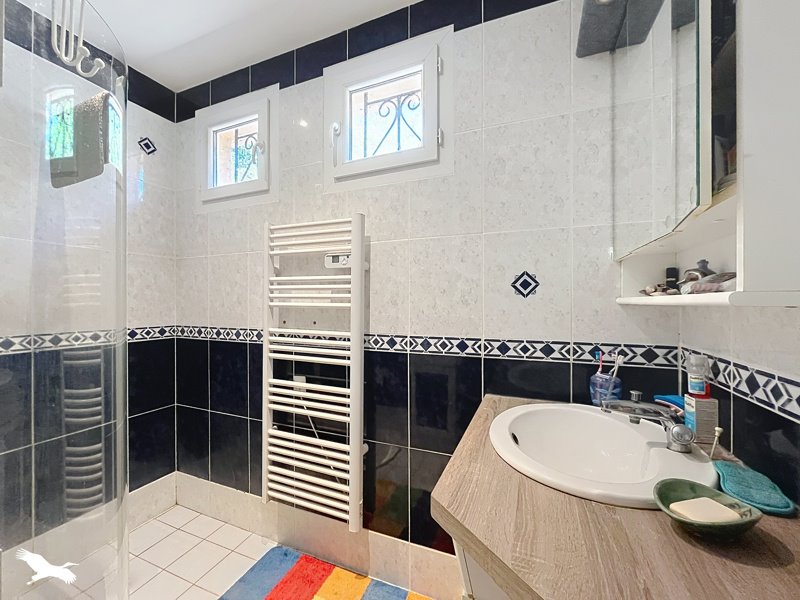 Vente Maison PLAIMPIED GIVAUDINS - 5 pièces -116 m² - (18340)