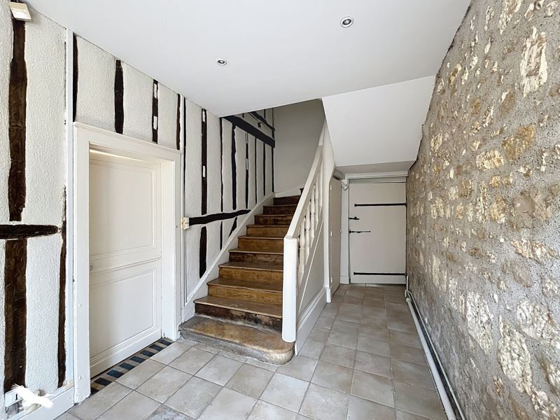 Vente Maison BOURGES - 6 pièces -137 m² - (18000)