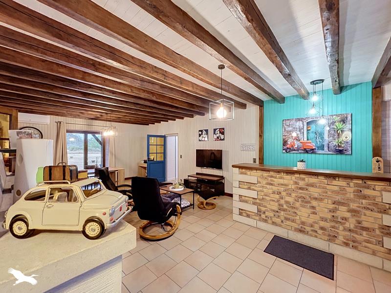 Vente Maison ETRECHY - 7 pièces -179,8 m² - (18800)