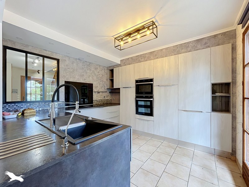 Vente Maison Bourges - 5 pièces -143 m² - (18000)