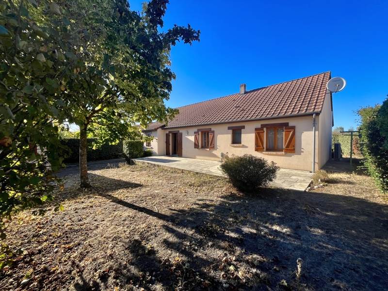 Vente Maison La Chapelle-Saint-Ursin 18570 4 pièces - 100 m²