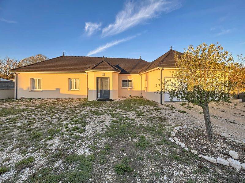 Vente Maison Bourges - 6 pièces -191 m² - (18000)