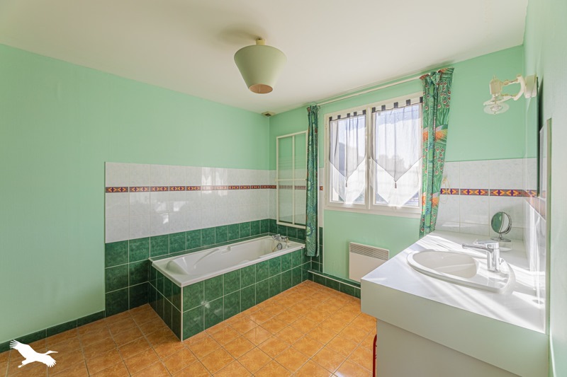Vente Maison ST PIERRE DES CORPS - 6 pièces -143 m² - (37700)