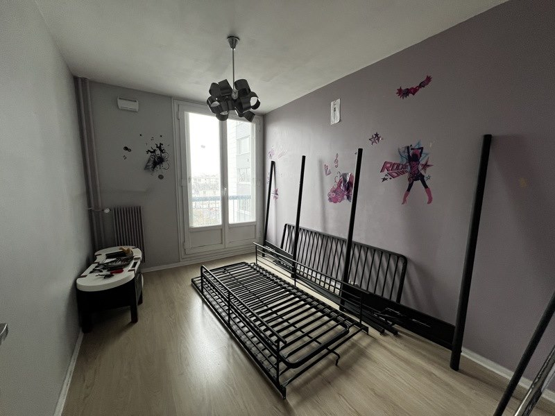 Vente Appartement ST PIERRE DES CORPS - 5 pièces -75 m² - (37700)