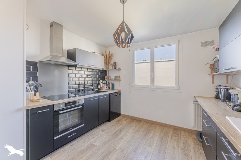 Vente Appartement ST PIERRE DES CORPS - 4 pièces -77 m² - (37700)