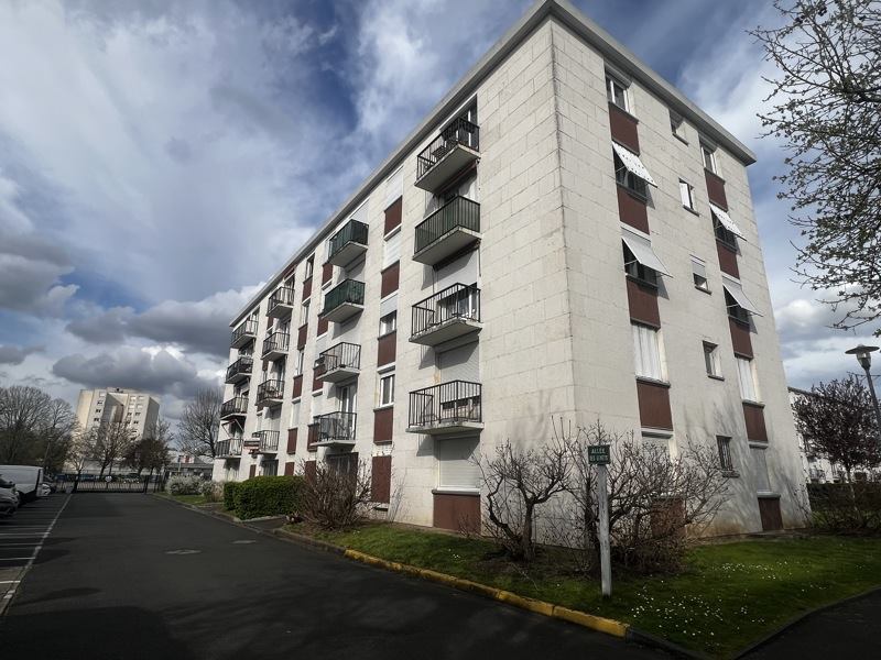 Vente Appartement ST PIERRE DES CORPS - 4 pièces -78 m² - (37700)