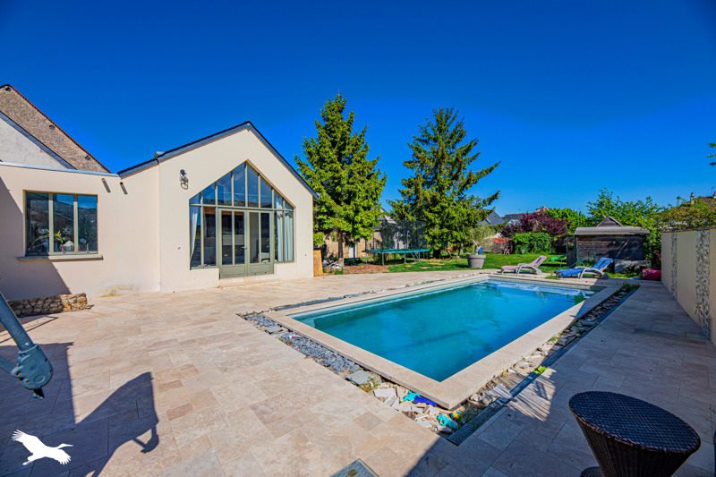 Vente Maison LA VILLE AUX DAMES - 8 pièces -240 m² - (37700)