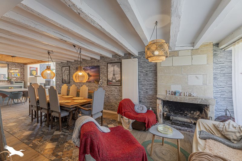 Vente Maison LA VILLE AUX DAMES - 8 pièces -240 m² - (37700)