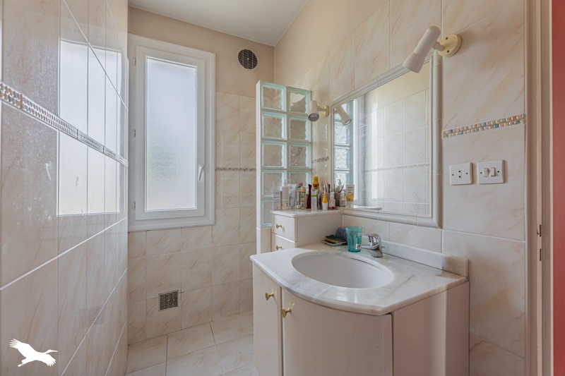 Vente Maison ST PIERRE DES CORPS - 6 pièces -143 m² - (37700)