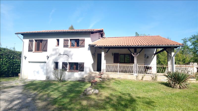 Vente Maison MOISSAC - 5 pièces -120 m² - (82200)