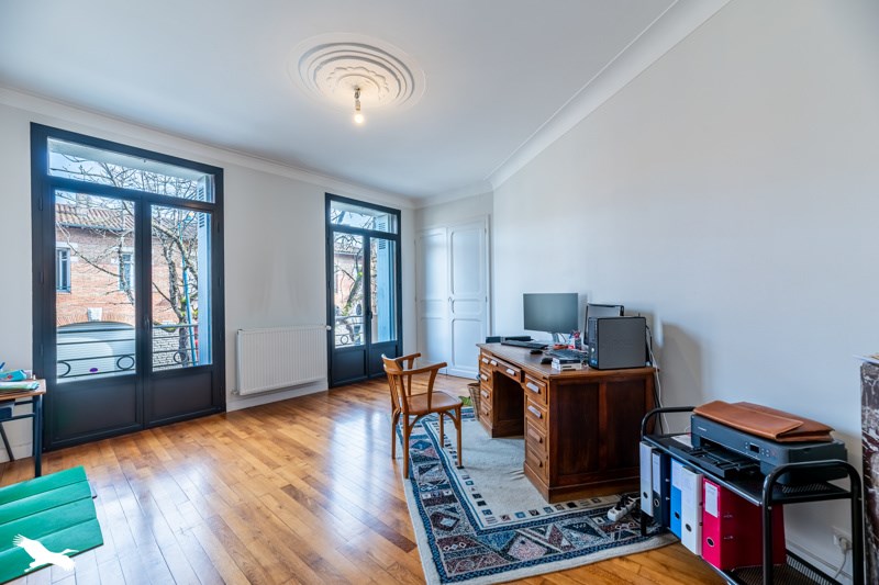 Vente Maison MOISSAC - 8 pièces -220 m² - (82200)