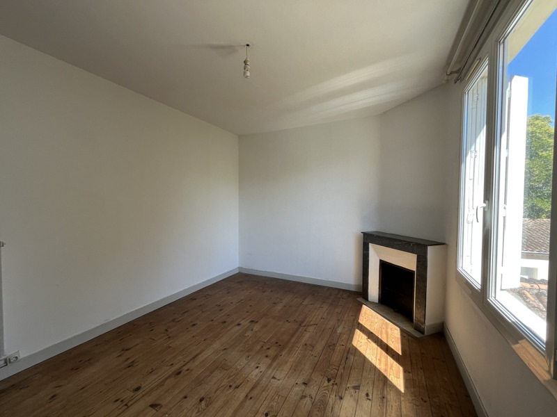 Vente Maison Bergerac - 5 pièces -124 m² - (24100)