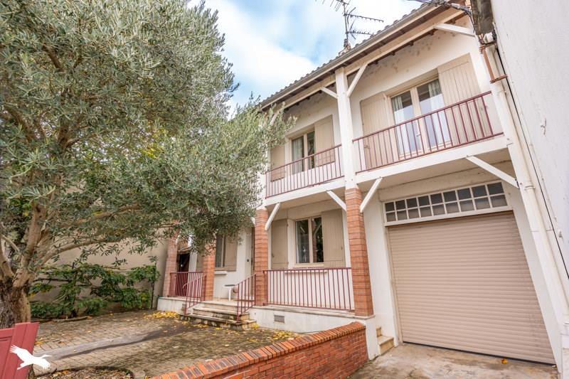 Vente Maison BERGERAC - 7 pièces -178 m² - (24100)