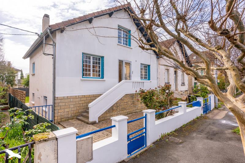 Vente Maison BERGERAC - 6 pièces -125 m² - (24100)