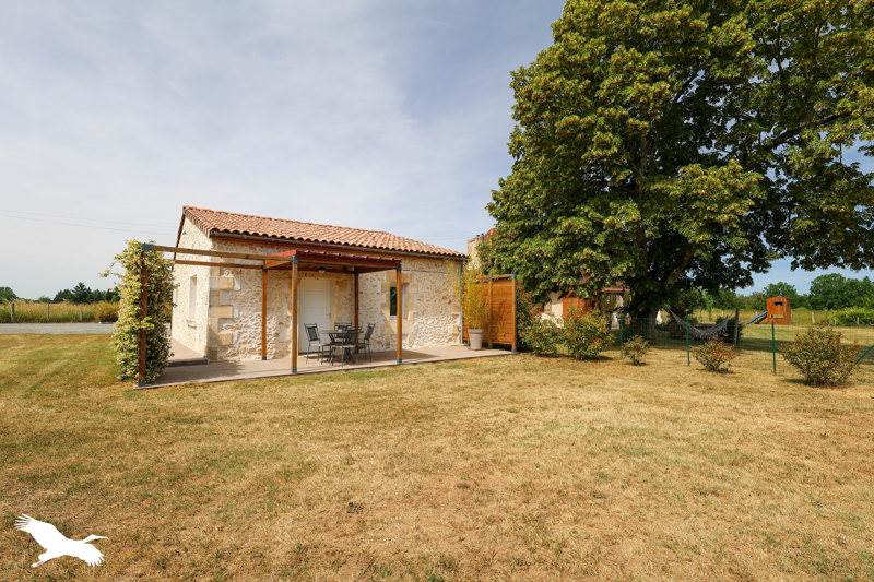 Vente Maison ST LAURENT DES VIGNES - 6 pièces -196 m² - (24100)