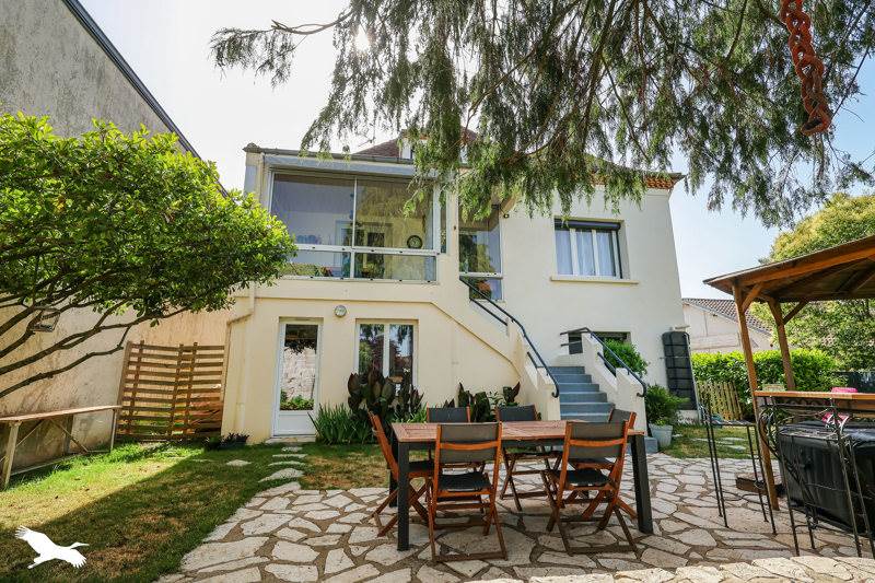 Vente Maison BERGERAC - 7 pièces -230 m² - (24100)