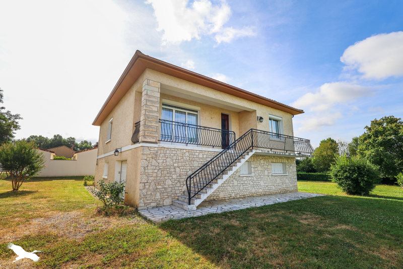 Vente Maison BERGERAC - 5 pièces -106 m² - (24100)