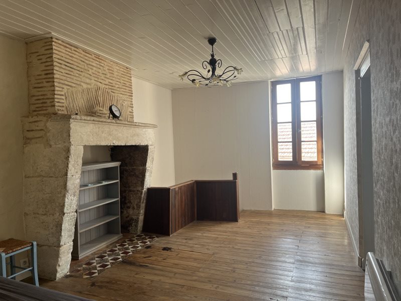 Vente Maison MOULEYDIER - 2 pièces -76 m² - (24520)