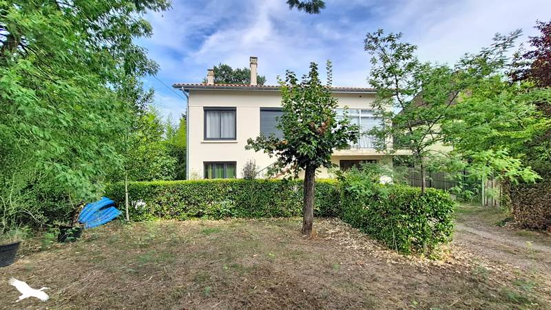 Vente Maison Bergerac - 6 pièces -144 m² - (24100)